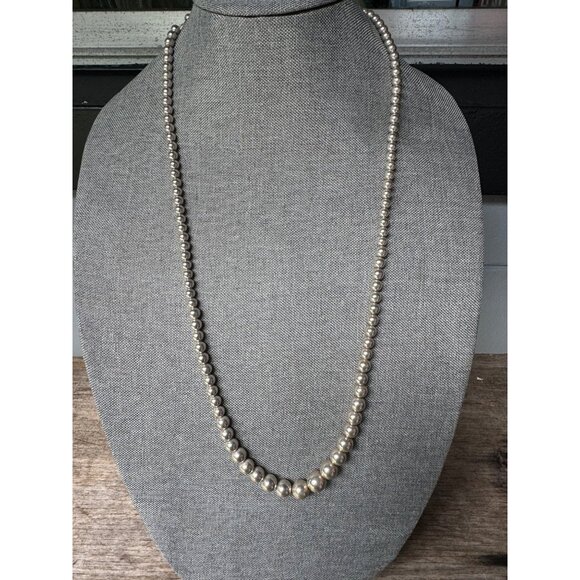 Classic Graduated Ball Bead 925 sterling silver necklace 39.33 grams - Picture 2 of 5